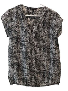 NWOT B&W Banana Republic Blouse Small